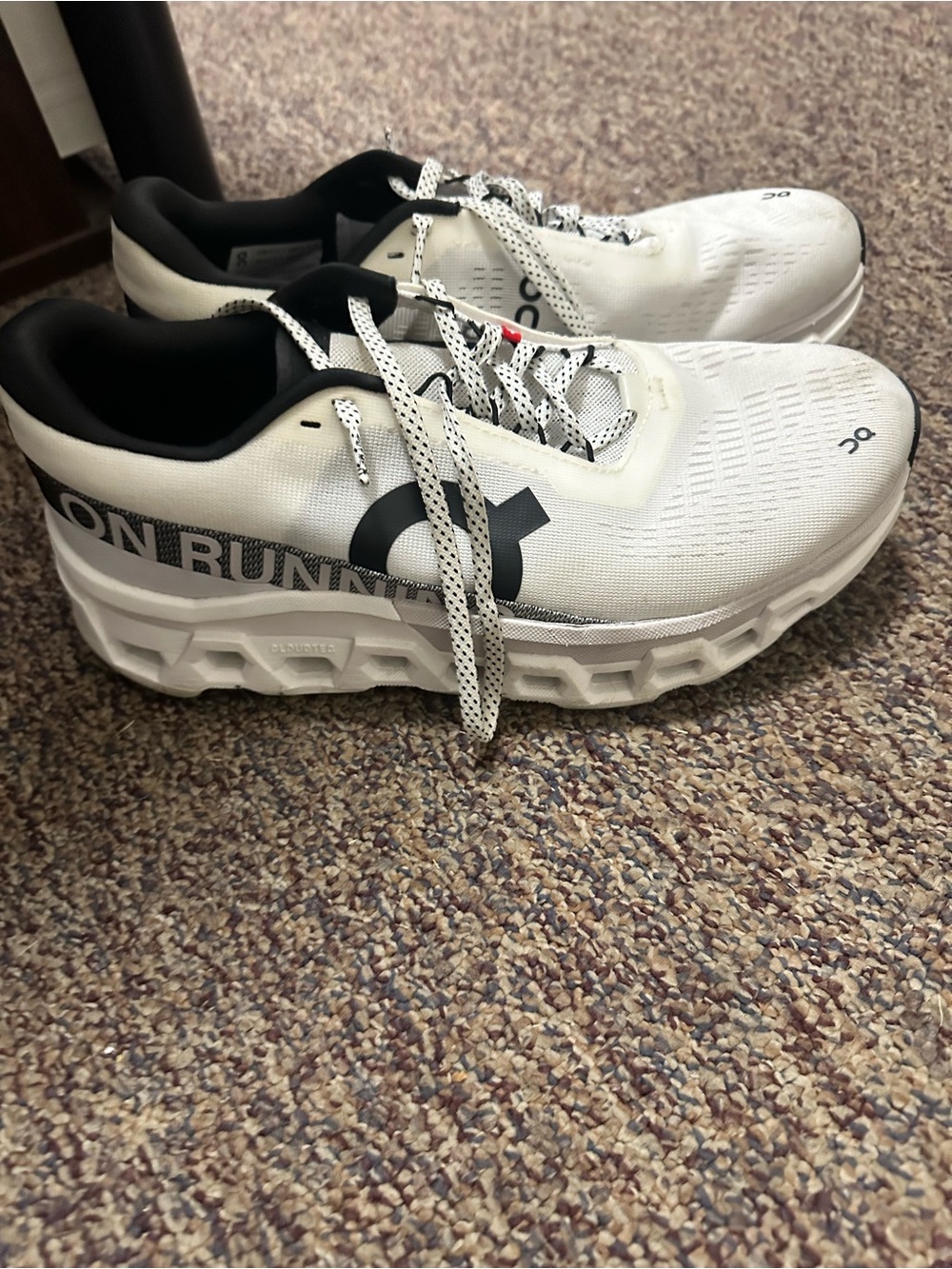 On Cloudmonster 2 women’s size 10.5